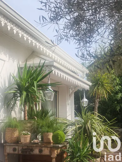 House in Saint-Pantaléon-de-Larche (19600)