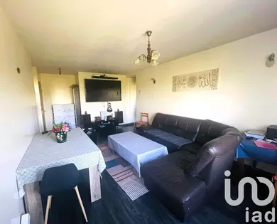 Apartment in Palaiseau (91120)