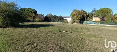 Building plot in Carpentras (84200)