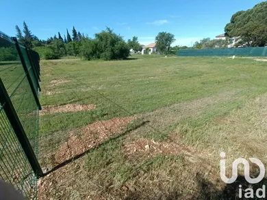 Building plot in Carpentras (84200)