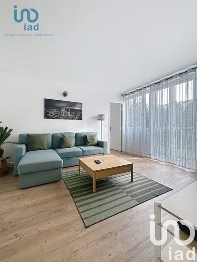 Apartment in Rosny-sous-Bois (93110)