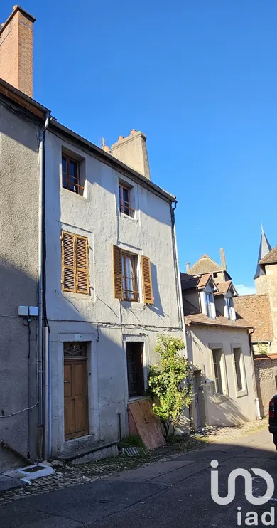 Townhouse in Autun (71400)