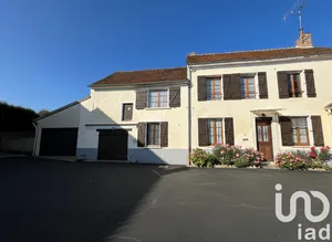 Maison de village à Château-Thierry (02400)