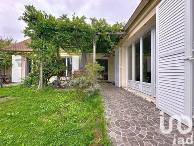 Maison à Rambouillet (78120)