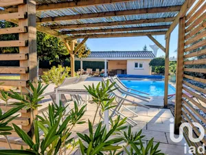 Maison traditionnelle à Le Barp (33114)