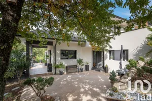 Detached house at Seyssins (38180)