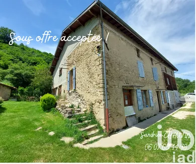 Building at Montchenu (26350)