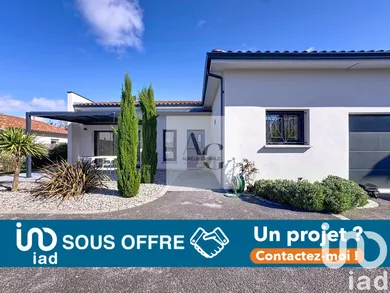 House at Pechbusque (31320)