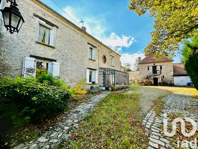 House at Erceville (45480)