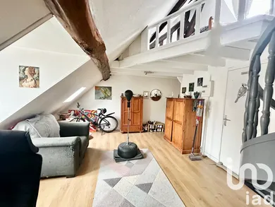 Apartment in Compiègne (60200)