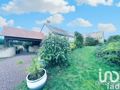 House at Crosville-la-Vieille (27110)