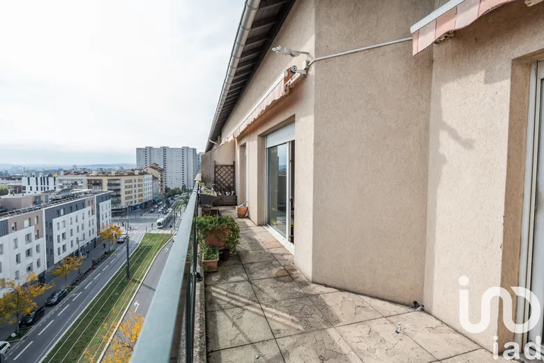Vente appartement à Lyon (69008) : duplex 5 pièces 125 m² — 4