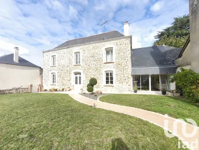 Maison à Cuillé (53540)