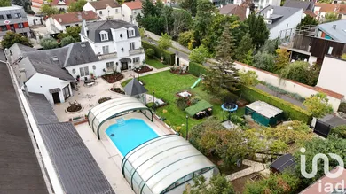 Mansion at Saint-Maur-des-Fossés (94100)