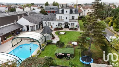 Mansion at Saint-Maur-des-Fossés (94100)