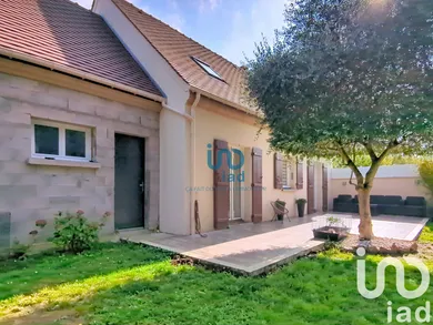 House in Fontenay-Trésigny (77610)