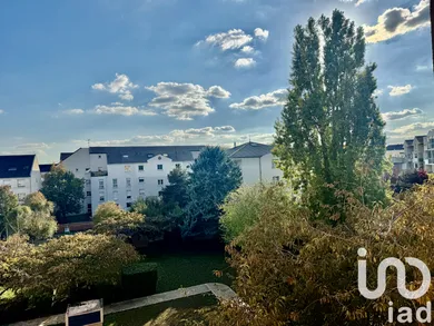 Appartement à Évry (91000)