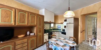 Village house in Pont-Saint-Esprit (30130)