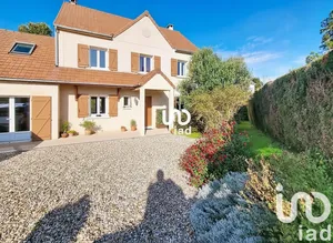 House at Buchelay (78200)