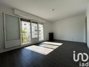 Apartment at Brétigny-sur-Orge (91220)