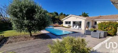 Maison traditionnelle à Salles (33770)