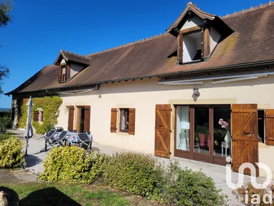 Maison de campagne à Clessy (71130)