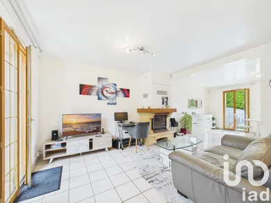 Maison traditionnelle à Évry (91000)