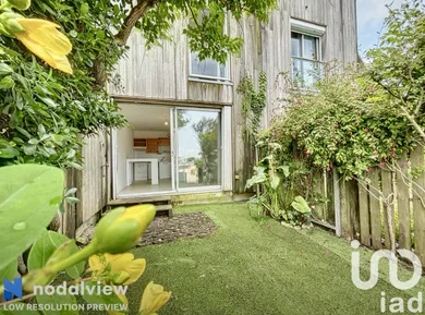 Apartment in La Rochelle (17000)