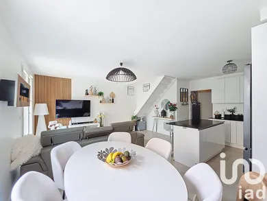 Detached house in Marolles-en-Hurepoix (91630)