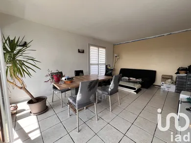 Apartment at Plaisir (78370)