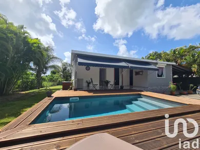 House at Saint-François (97118)