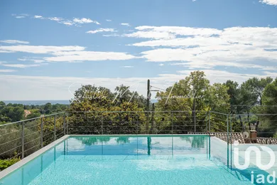 Architectural house in Nîmes (30000)