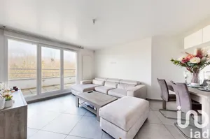 Apartment at Thiais (94320)