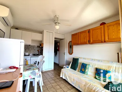 Apartment in Le Lavandou (83980)