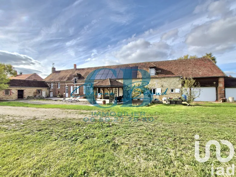 Maison 9 pièces 214 m² · à Warluis · 214 m² · 302 000 €