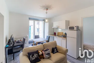 Apartment in Aubergenville (78410)