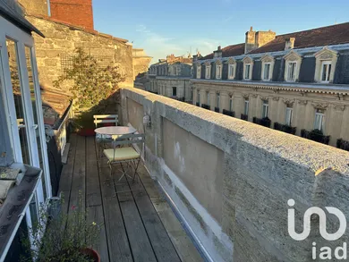 Apartment in Bordeaux (33000)