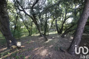 Land at Pernes-les-Fontaines (84210)