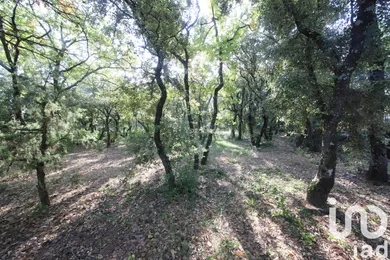 Terrain à Pernes-les-Fontaines (84210)