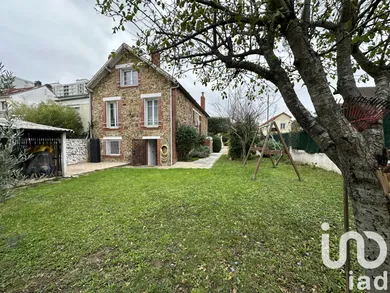Traditional house in Vitry-sur-Seine (94400)