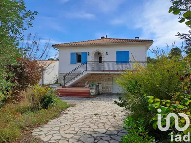 Maison à Étaules (17750)