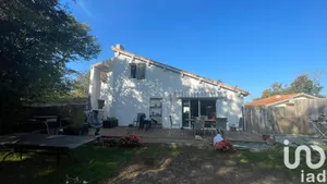 House at Saint-Denis-d'Oléron (17650)