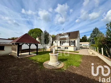 House at Verneuil-l'Étang (77390)