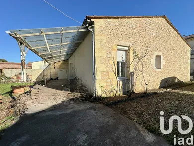 House at Saint-Médard-d'Eyrans (33650)
