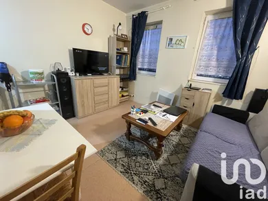 Studio à Pontoise (95300)