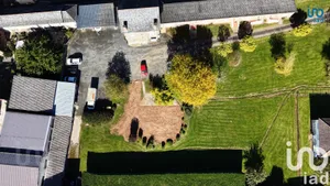 Building at Objat (19130)