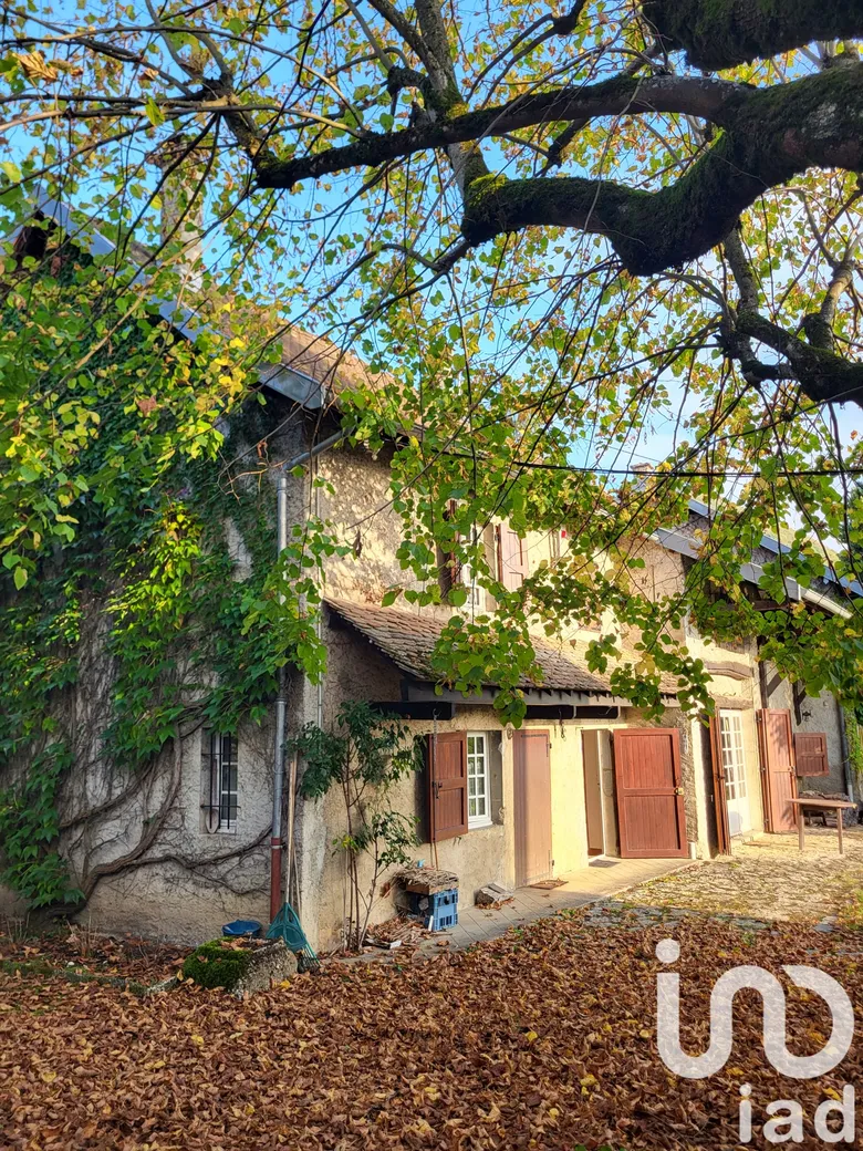 Maison 8 pièces 250 m² · à Briord · 250 m² · 376 000 €