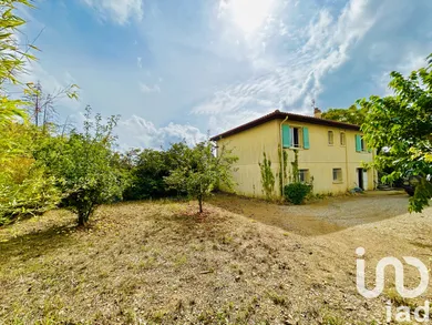 Village house in Neffiès (34320)