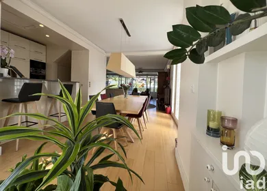 Maison à Marnes-la-Coquette (92430)