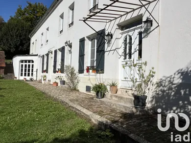 Maison traditionnelle à Esches (60110)